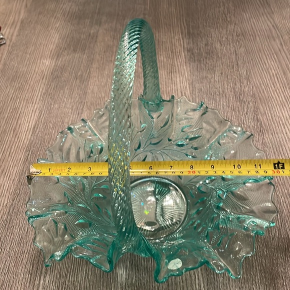 Fenton basket - Picture 9 of 9